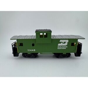 Bachmann Burlington Northern 11445 Caboose Green HO Scale Model Train Car